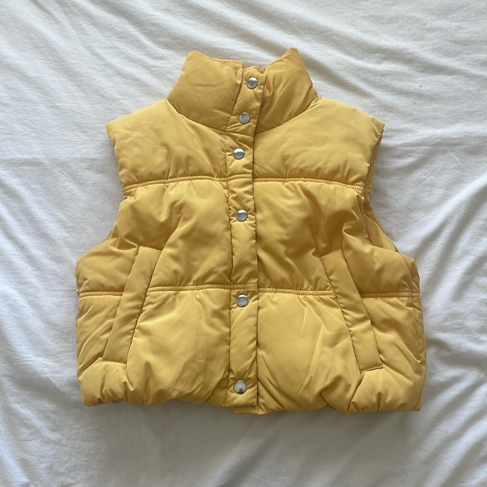 Extra small yellow H&M vest